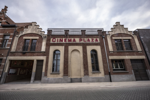 Gevel Cinema Plaza